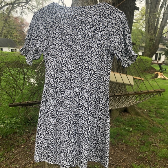 Kernel Cosmos Tiny Daisy Dress. Fully lined. 100% cotton. Size S - Picture 5 of 7